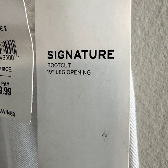 Hudson Premium Signature Bootcut Jeans - Sz 32 (NWT) - Picture 4 of 8